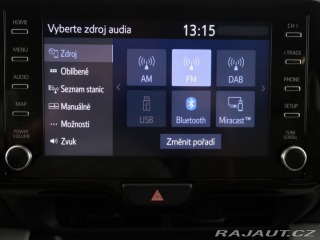 Toyota Yaris 1.5Hybrid,CZ,SelectionEle 2021