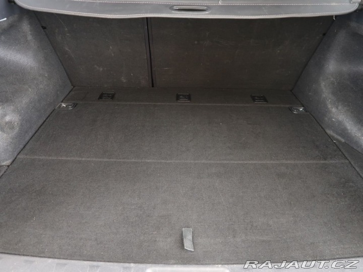 Hyundai i30 1.6MPI,AT,92kW,CZ,Comfort 2011
