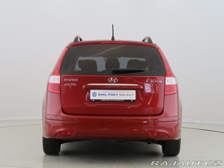 Hyundai i30 1.6MPI,AT,92kW,CZ,Comfort 2011
