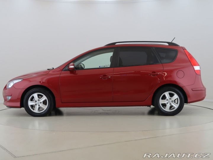 Hyundai i30 1.6MPI,AT,92kW,CZ,Comfort 2011