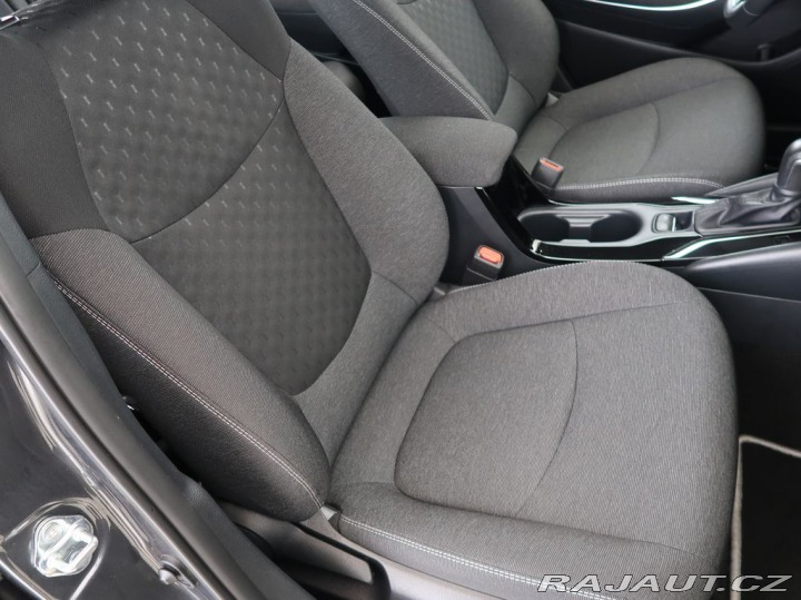 Toyota Corolla 1.8,Hybrid,Comfort,CZ,1Ma 2025