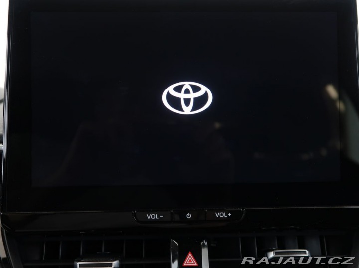 Toyota Corolla 1.8,Hybrid,Comfort,CZ,1Ma 2025