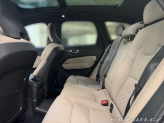 Volvo XC60 2,0 XC60T8 Ultra Dark 0 2025