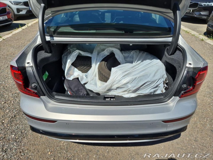Volvo S60 2,0 B5 AWD Ultimate Dark 2023
