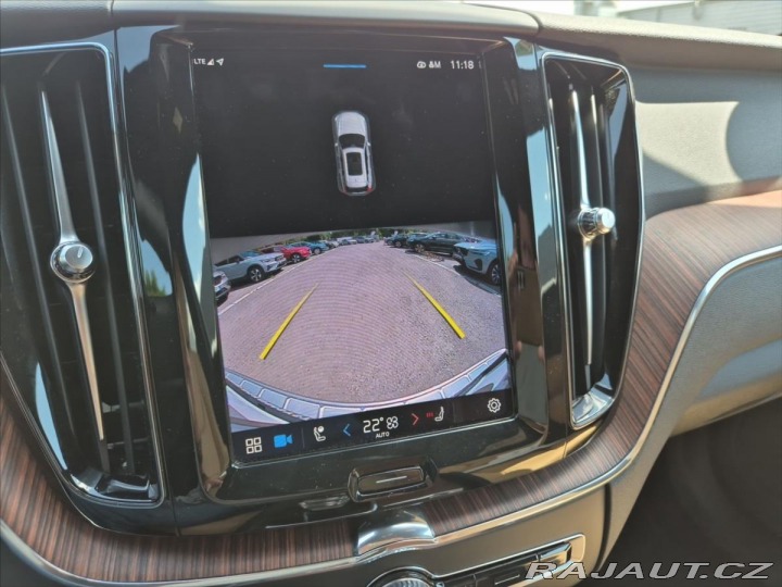 Volvo XC60 2,0 B4 AWD diesel Plus Br 2022