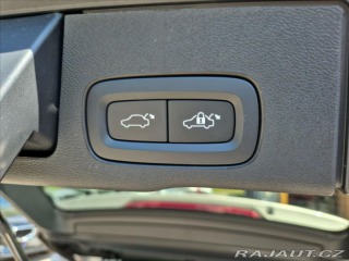 Volvo XC60 2,0 B4 AWD diesel Plus Br 2022