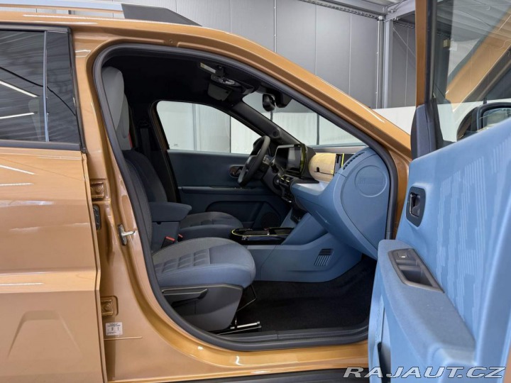 Fiat Grande Panda La Prima 1.2 Turbo Hybrid 2025