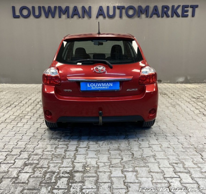 Toyota Auris 1,6 VVTi Luna 2011