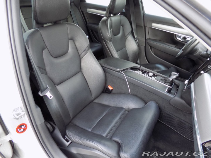 Volvo S90 2.0T4/Momentum/Full-LED/ 2018