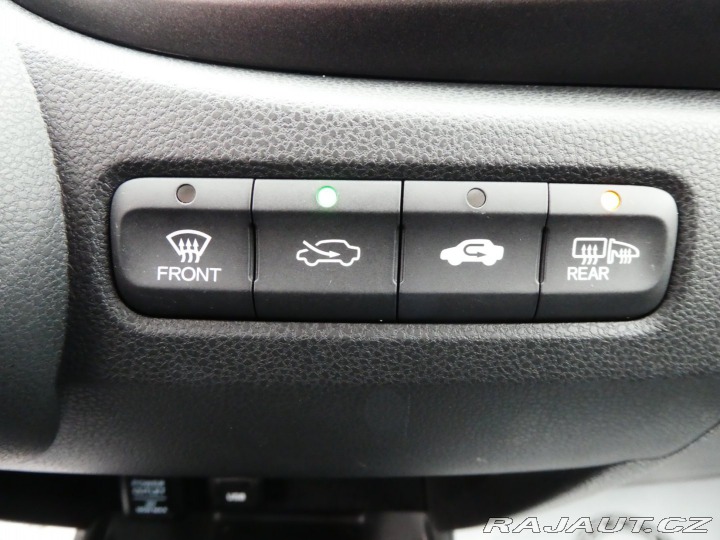 Honda Jazz 1.4i 73kW REZERVOVANO 2012
