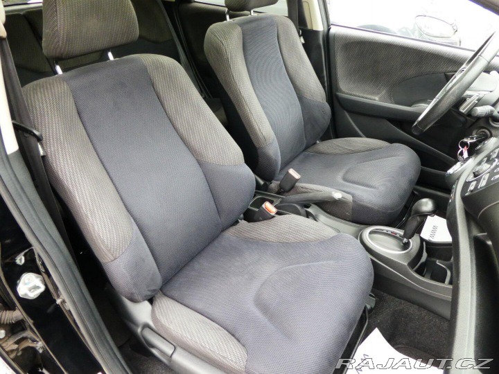 Honda Jazz 1.4i 73kW REZERVOVANO 2012