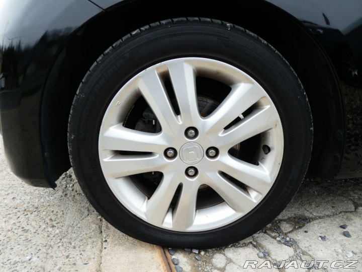 Honda Jazz 1.4i 73kW REZERVOVANO 2012