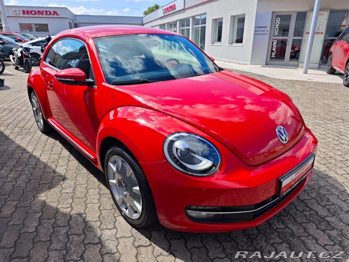 Volkswagen Beetle 1.2 TSI Design REZERVACE 2012