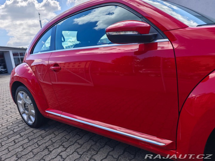 Volkswagen Beetle 1.2 TSI Design ČR 94.300k 2012