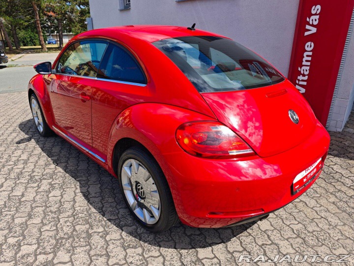 Volkswagen Beetle 1.2 TSI Design REZERVACE 2012