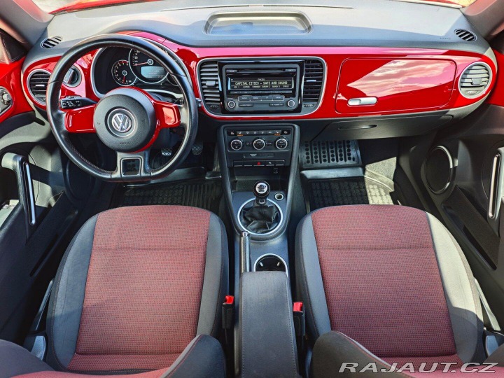 Volkswagen Beetle 1.2 TSI Design ČR 94.300k 2012