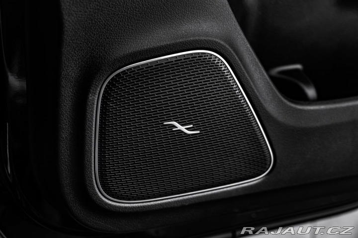 Mercedes-Benz CLA 4M Night Burmester 2024