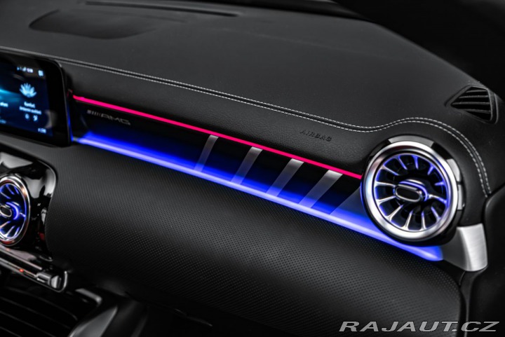Mercedes-Benz CLA 4M Night Burmester 2024