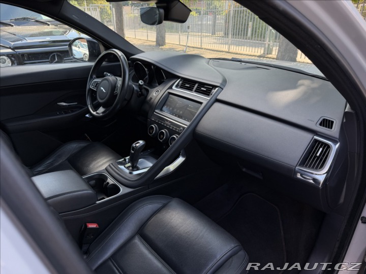 Jaguar E-Pace 2.0 D180 První majitel ČR 2018