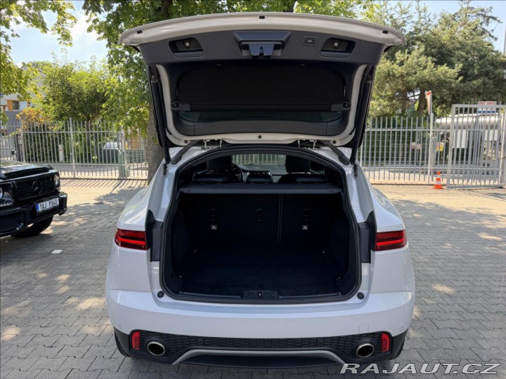Jaguar E-Pace 2.0 D180 První majitel ČR 2018