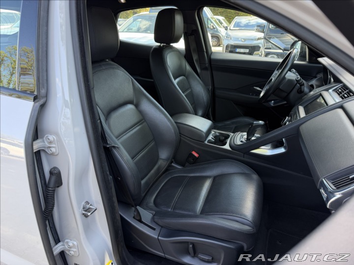 Jaguar E-Pace 2.0 D180 První majitel ČR 2018