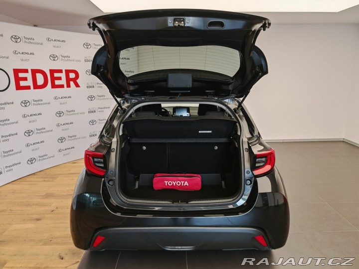 Toyota Yaris 1.5 Hybrid Comfort Tech 2022