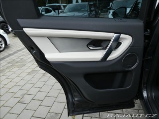 Land Rover Discovery Sport 1,5 P300e R-Dynamic SE,1M 2023