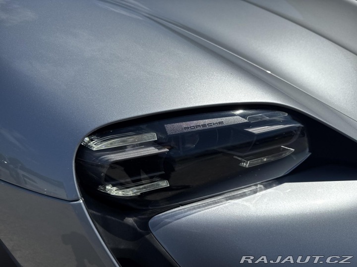Porsche Taycan Sport Turismo 2023