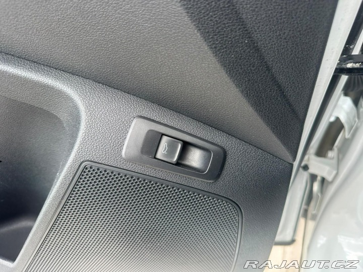 Škoda Karoq 1.6TDi, 85KW, SPORTLINE 2019
