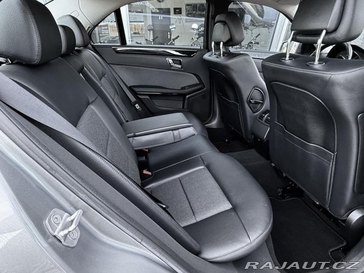 Mercedes-Benz E E 200 CDI Avantgarde REZE 2011
