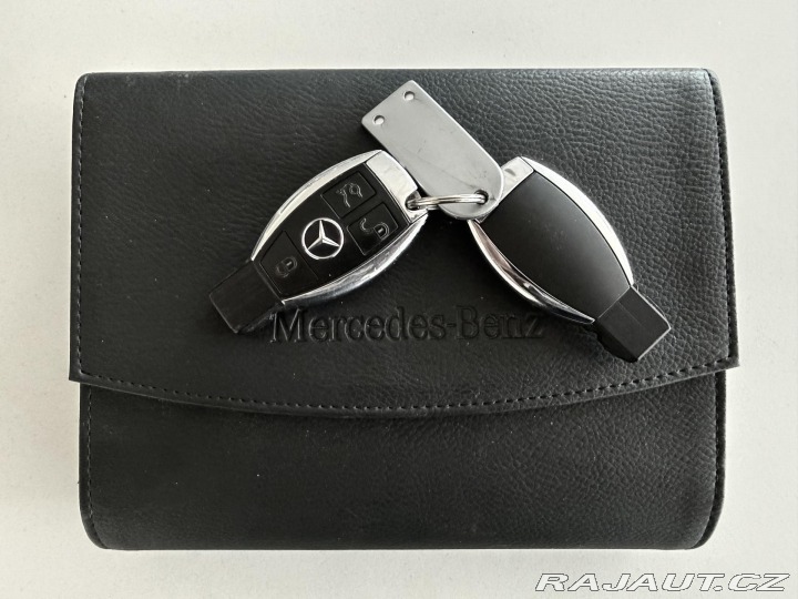Mercedes-Benz E E 200 CDI Avantgarde REZE 2011