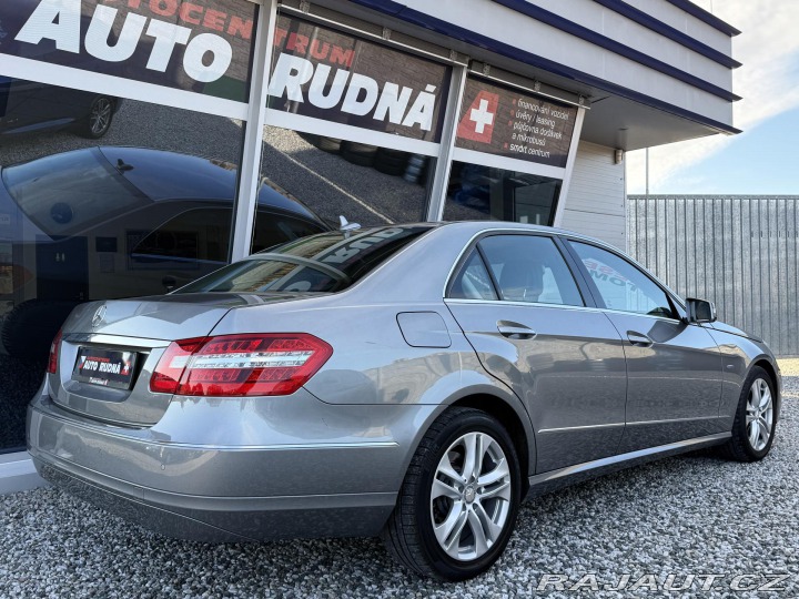 Mercedes-Benz E E 200 CDI Avantgarde REZE 2011