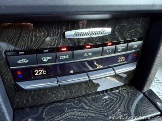 Mercedes-Benz E E 200 CDI Avantgarde REZE 2011