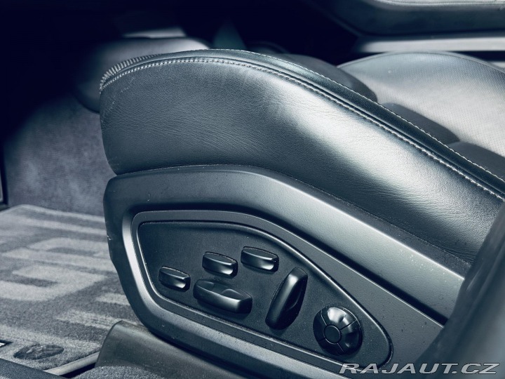 Porsche Taycan Turbo S*KERAMIKY*CARBON*B 2020