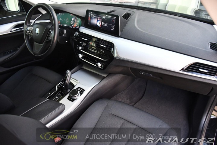 BMW 5 518d ČR 1.M CARPLAY 2019