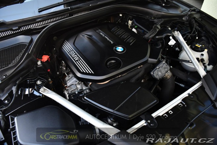 BMW 5 518d ČR 1.M CARPLAY 2019