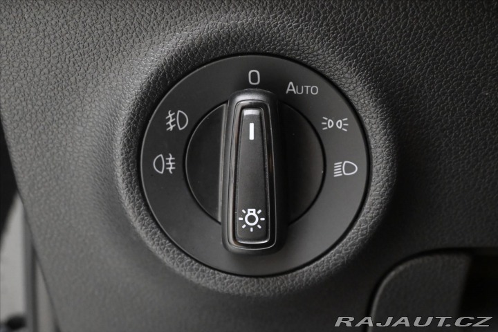 Škoda Karoq 2,0 TDI 85kW DSG Ambition 2023