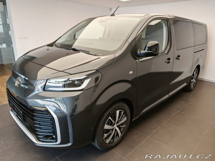 Toyota ProAce 2.0L Diesel 177k - 8AT Fa 2025