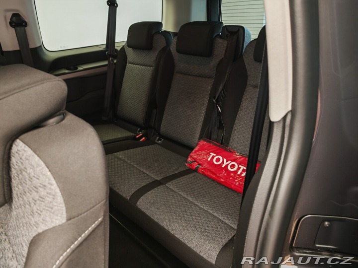 Toyota ProAce 2.0L Diesel 177k - 8AT Fa 2025