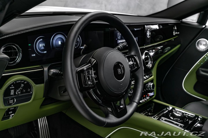 Rolls Royce Spectre 2024