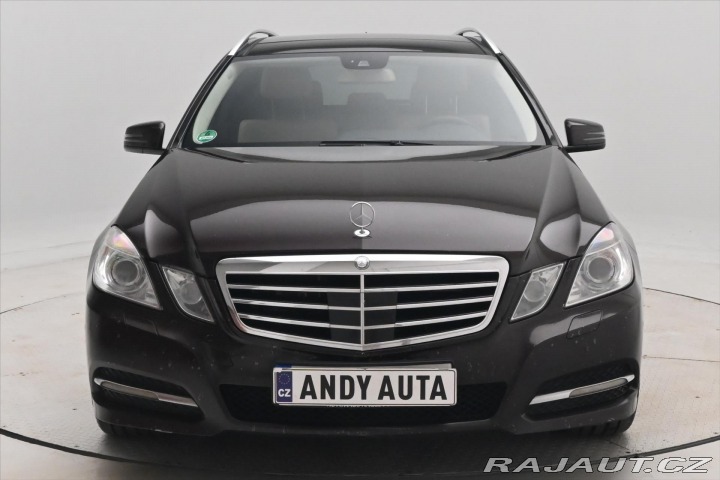 Mercedes-Benz E 3,0 350 CDi 195kW Plný se 2010