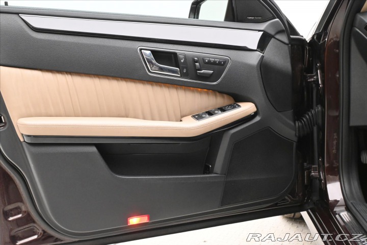 Mercedes-Benz E 3,0 350 CDi 195kW Plný se 2010