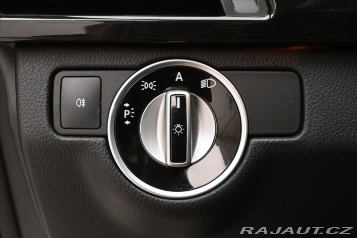 Mercedes-Benz E 3,0 350 CDi 195kW Plný se 2010