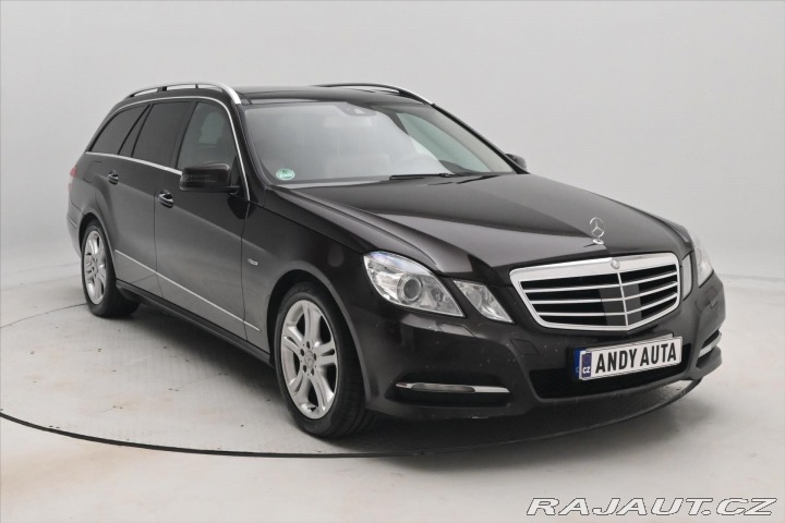 Mercedes-Benz E 3,0 350 CDi 195kW Plný se 2010