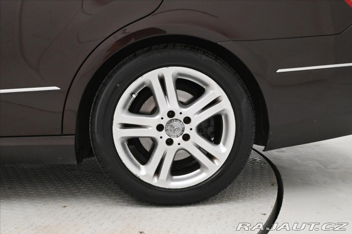 Mercedes-Benz E 3,0 350 CDi 195kW Plný se 2010
