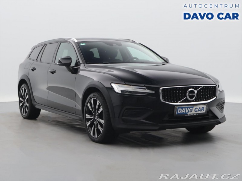 Volvo V60 2,0 B4 AWD Cross Country
