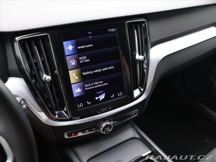 Volvo V60 2,0 B4 AWD Cross Country 2021