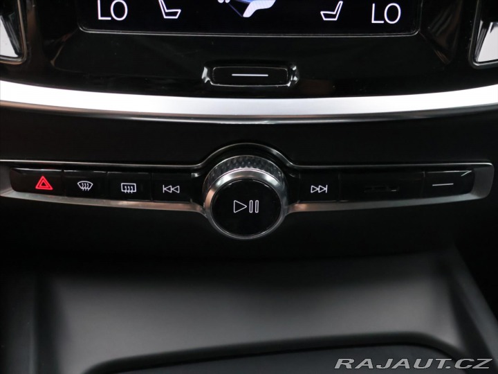 Volvo V60 2,0 B4 AWD Cross Country 2021