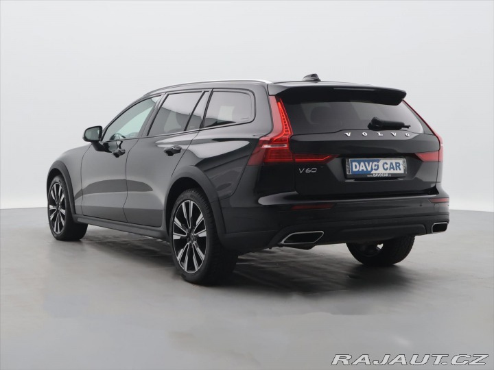 Volvo V60 2,0 B4 AWD Cross Country 2021