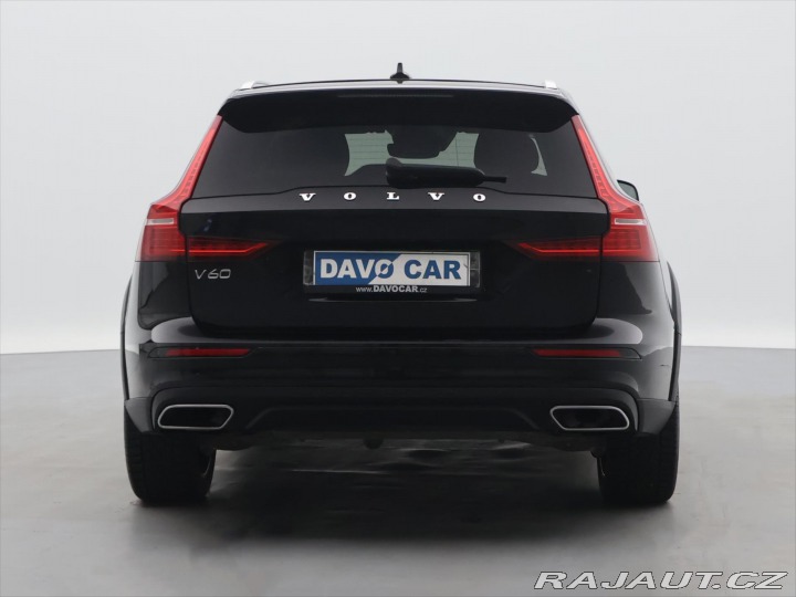 Volvo V60 2,0 B4 AWD Cross Country 2021